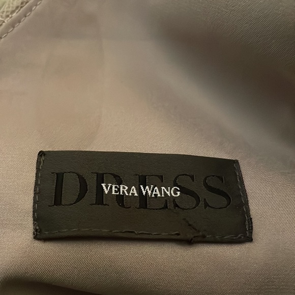 Vera Wang - Picture 11 of 12